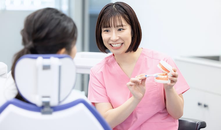 審美歯科の機能面を提案する歯科医